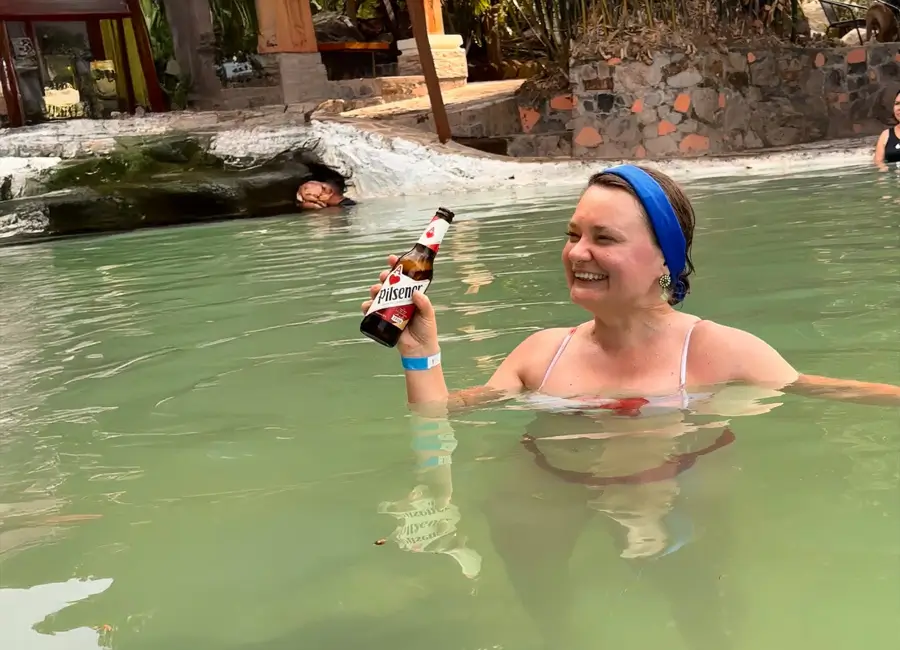 hot-springs-in-ruta-de-flores,-mud-bath-available